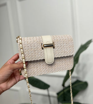 Cream purse