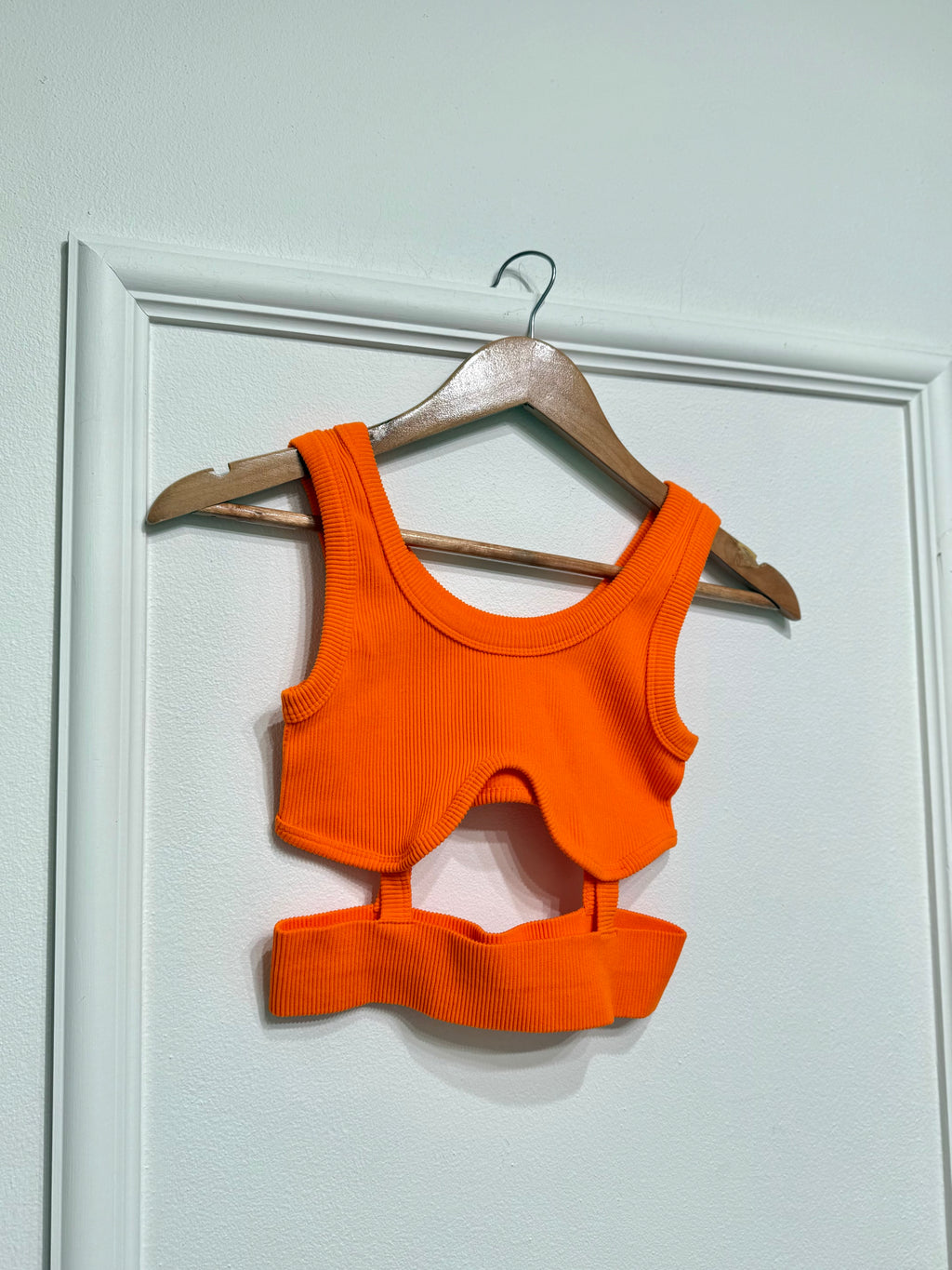 Orange top