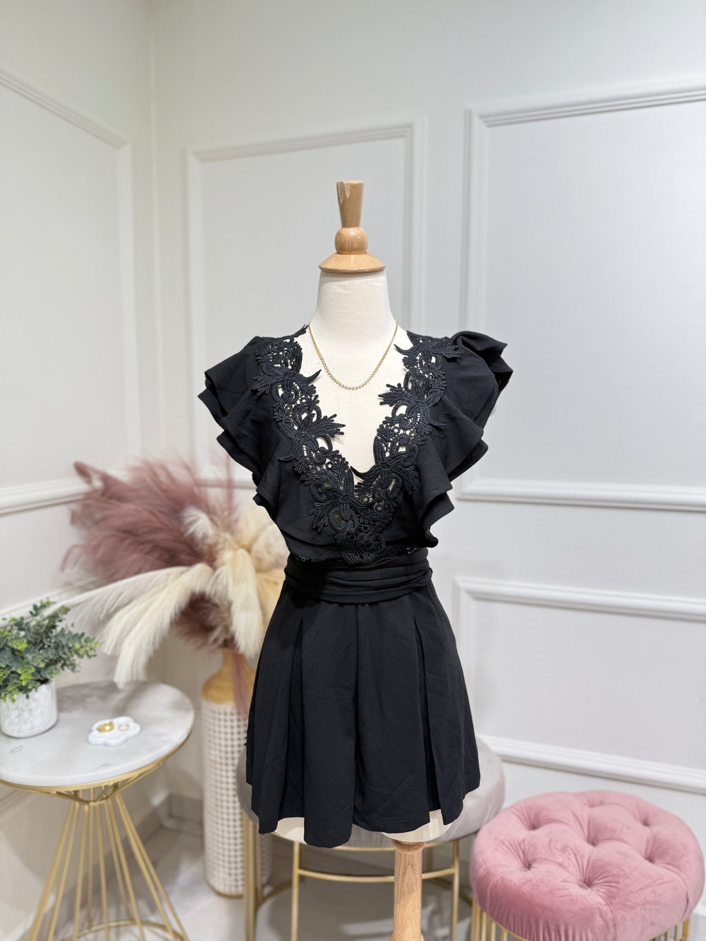 Elegant romper black