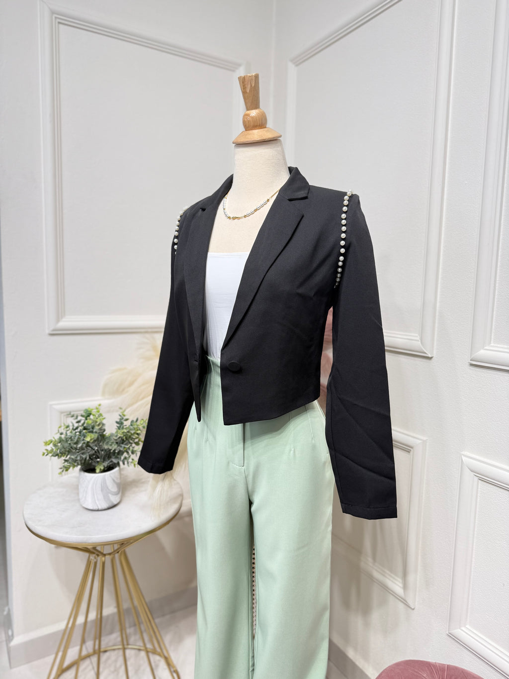 Black pearl blazer