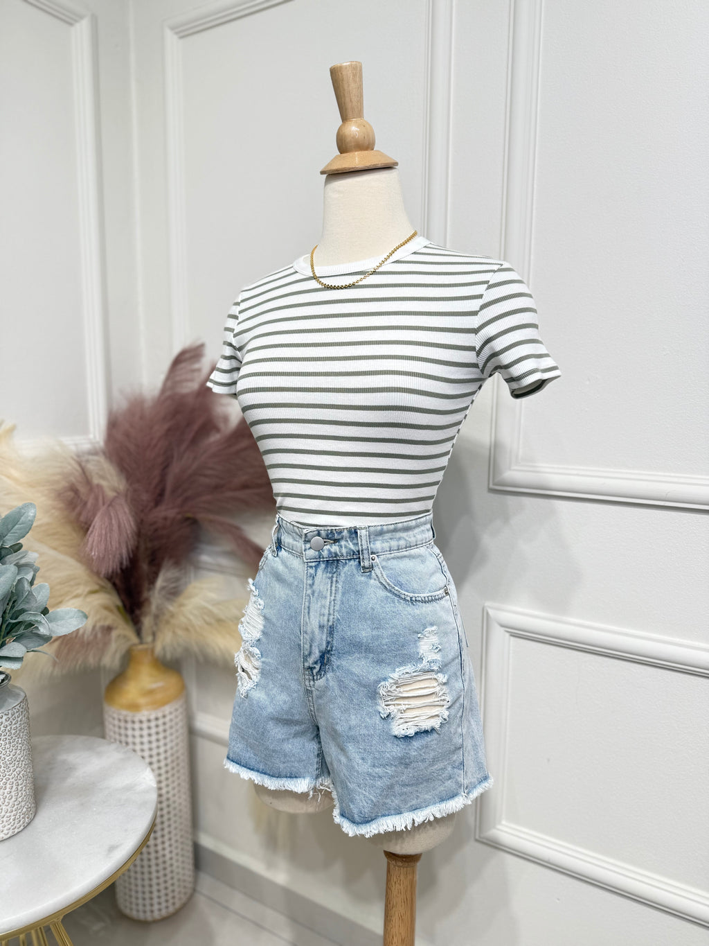 Green & white top