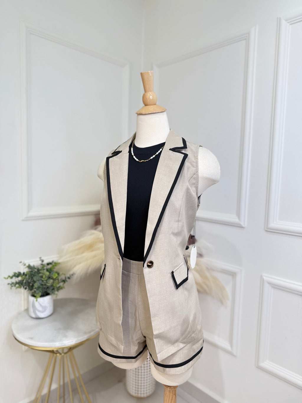 Taupe Set