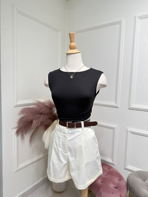 Cream short