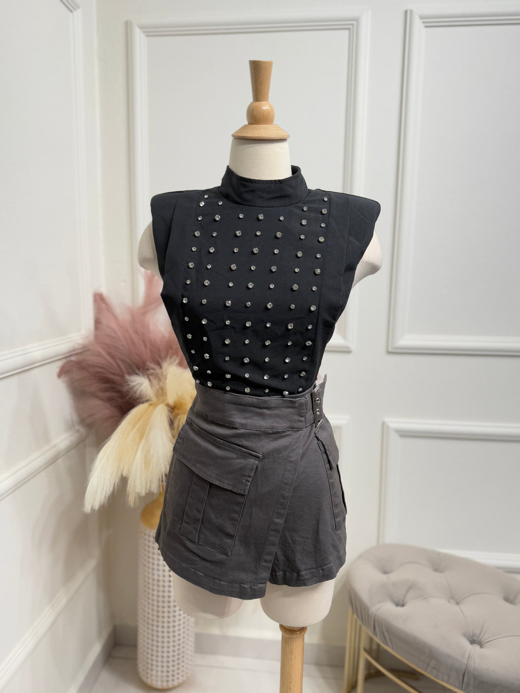 Black rhinestones top
