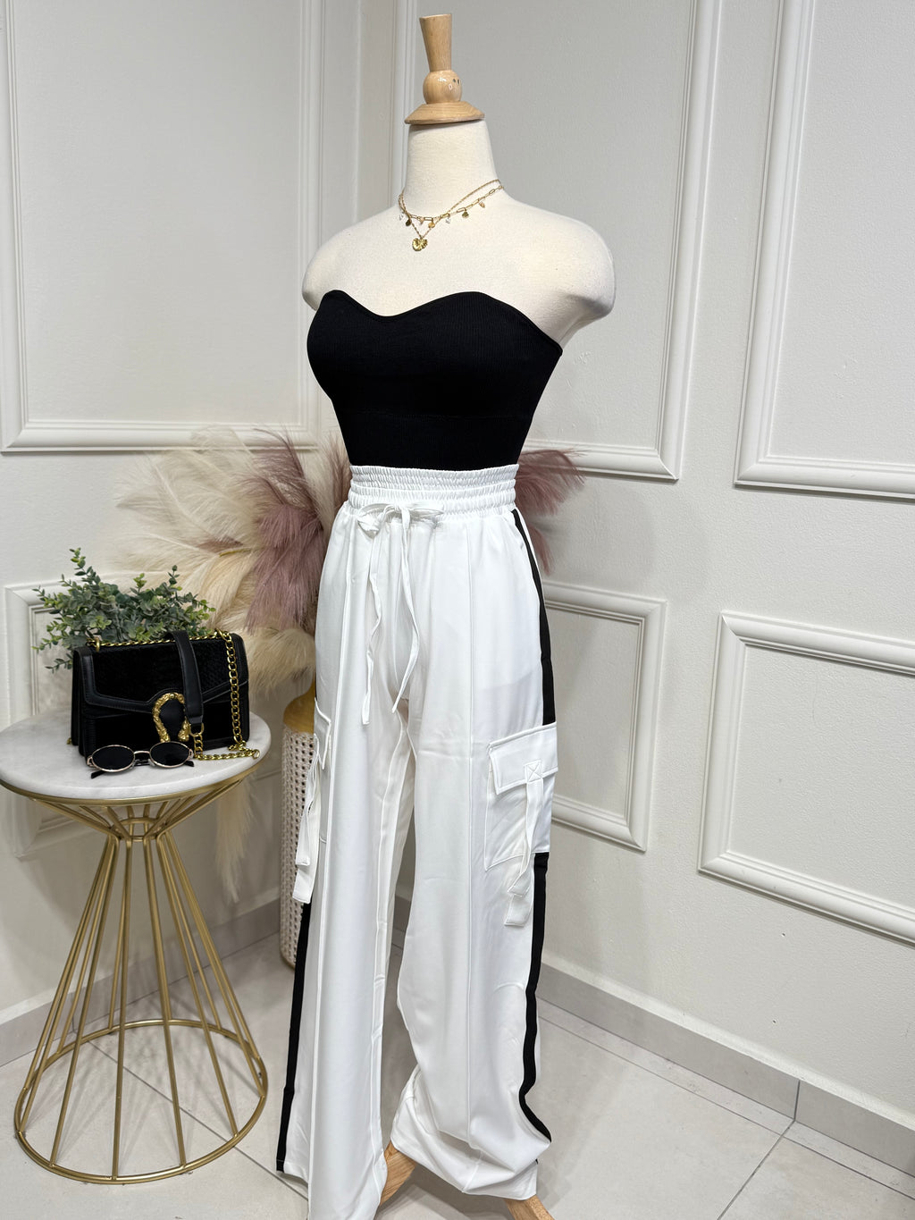 White Pant