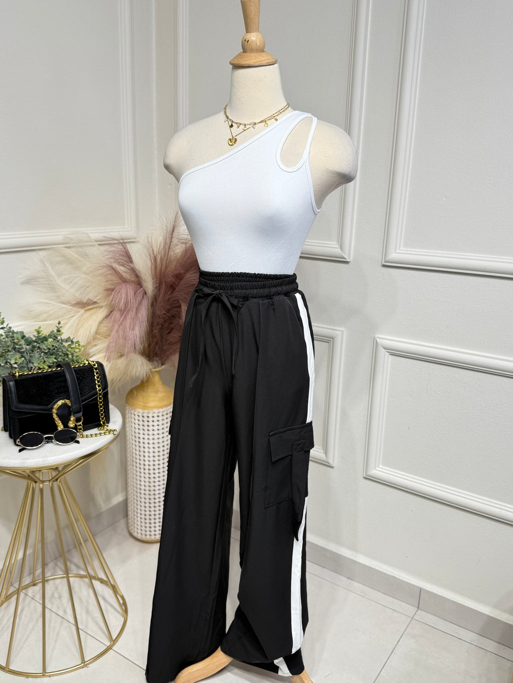 Black Pant