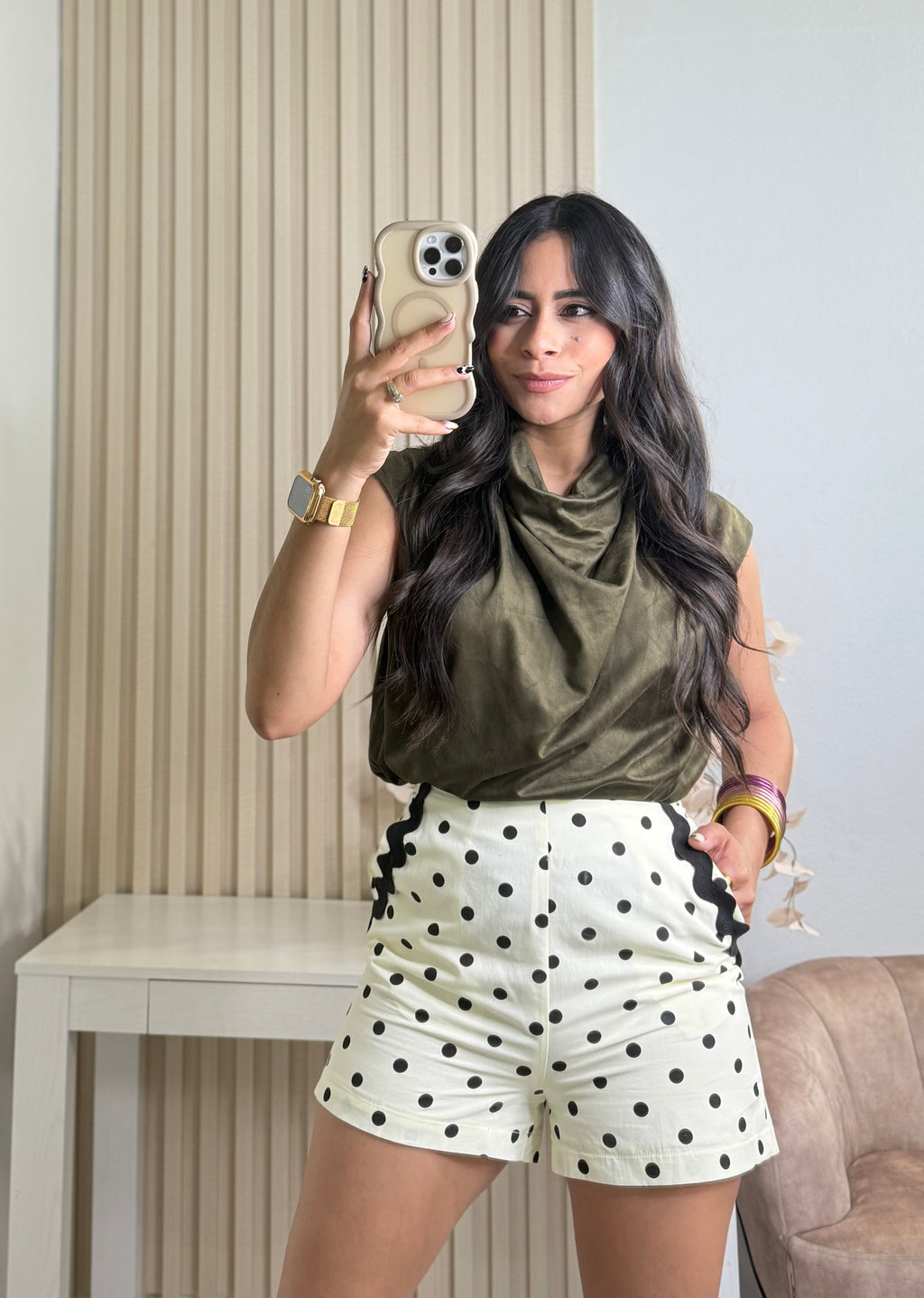 Polka dot short