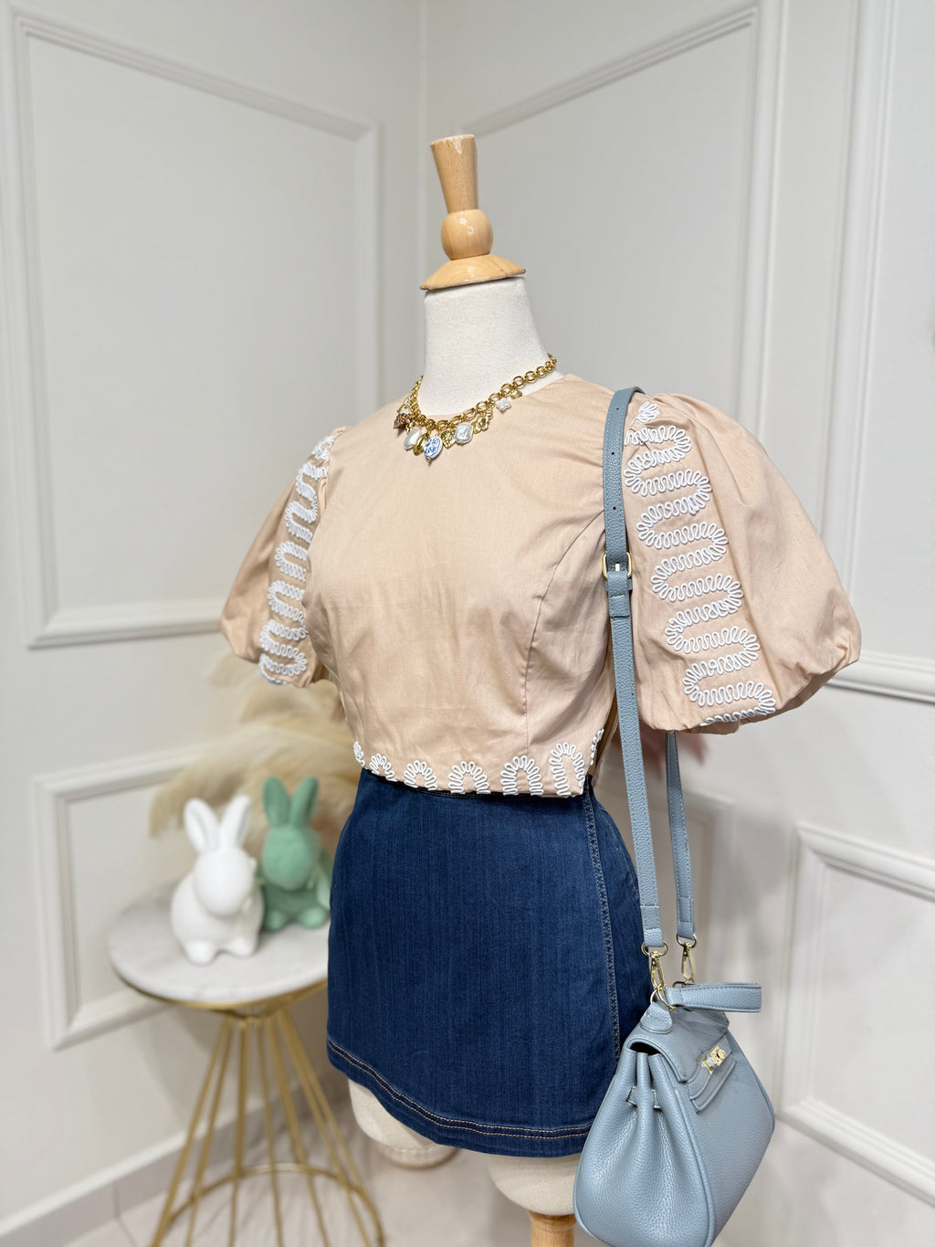 Cream top