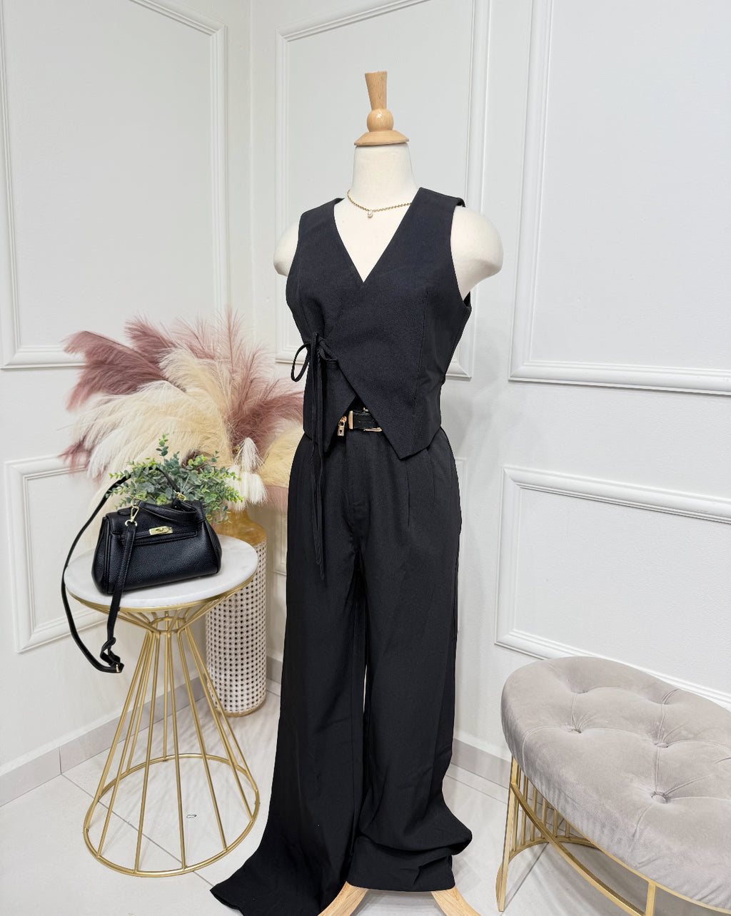 Black Elegant Set