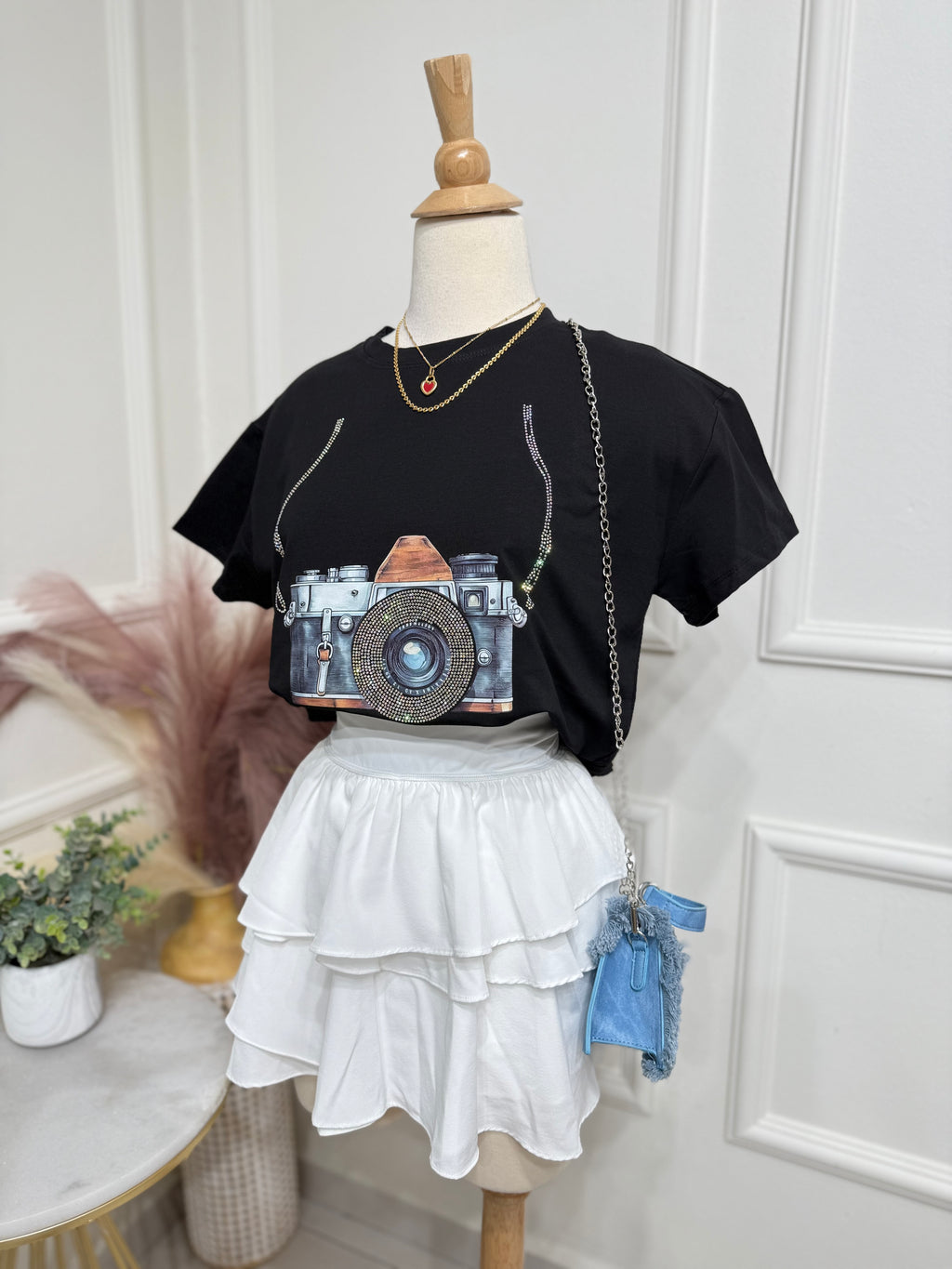 Camera Black Top