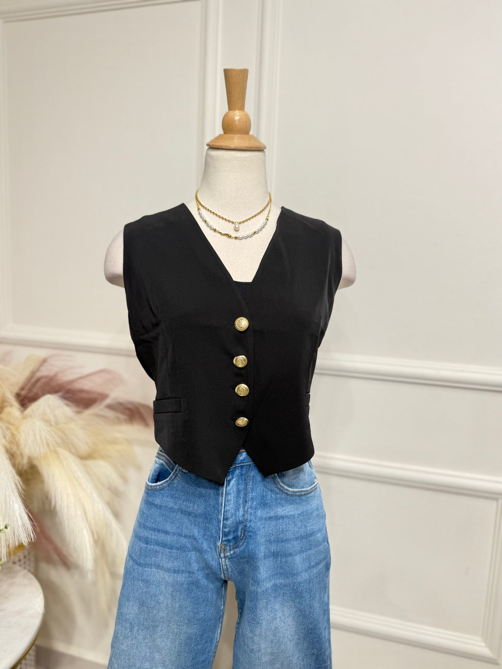 Black Elegant Vest