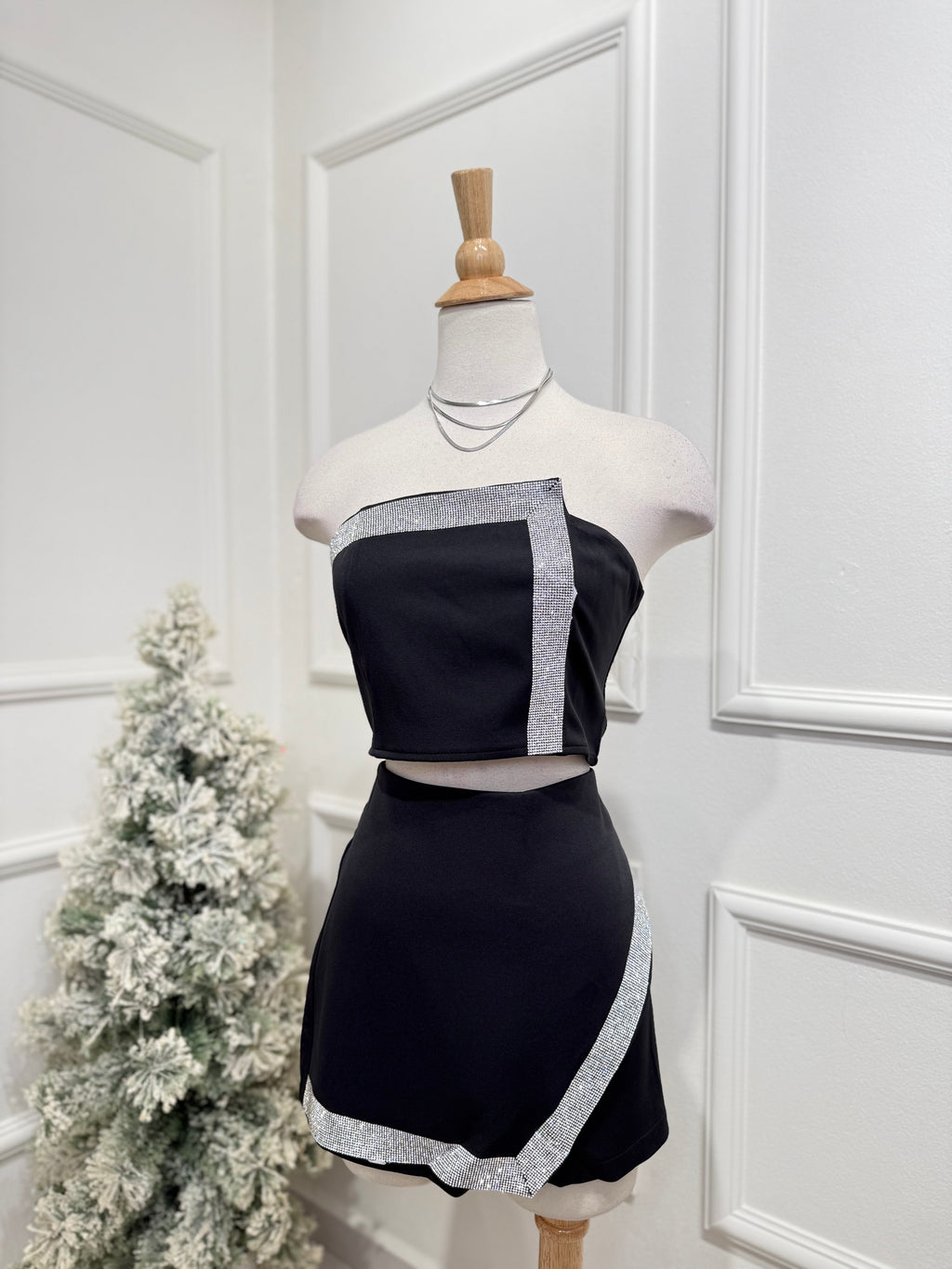 Two piece sparkly