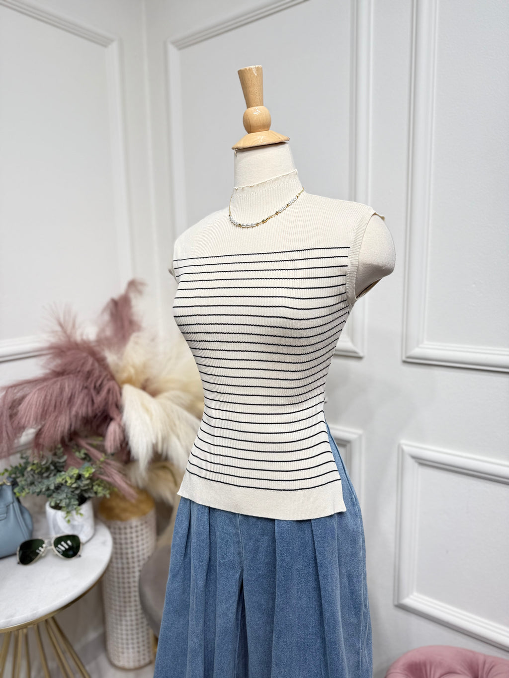 Top Ivory