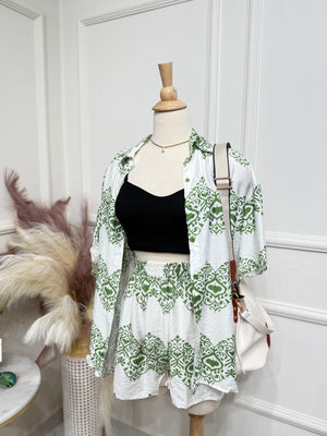 Green & White Set