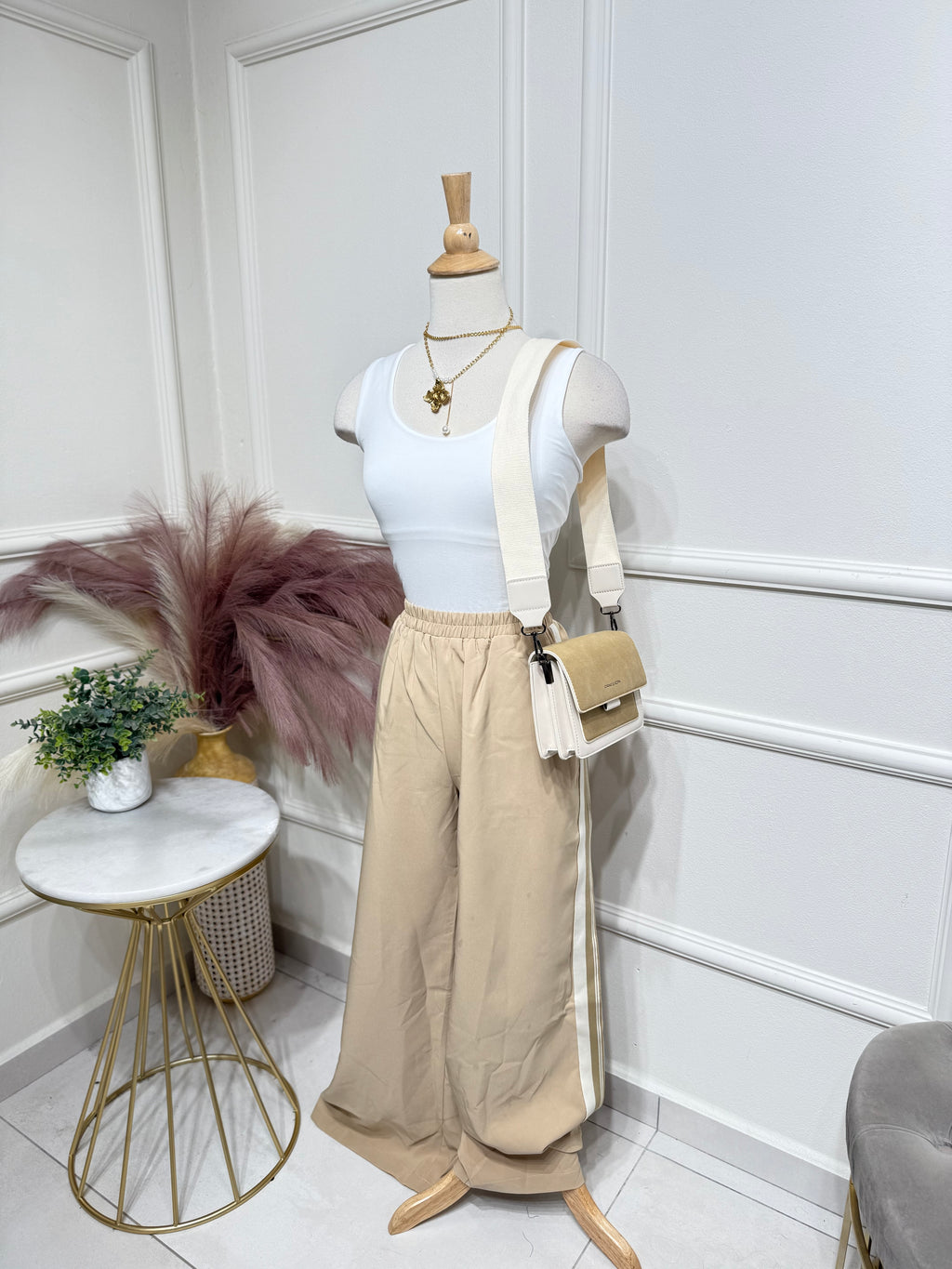 Camel pant