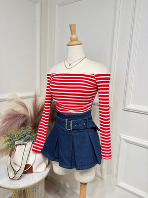Red Lines Top