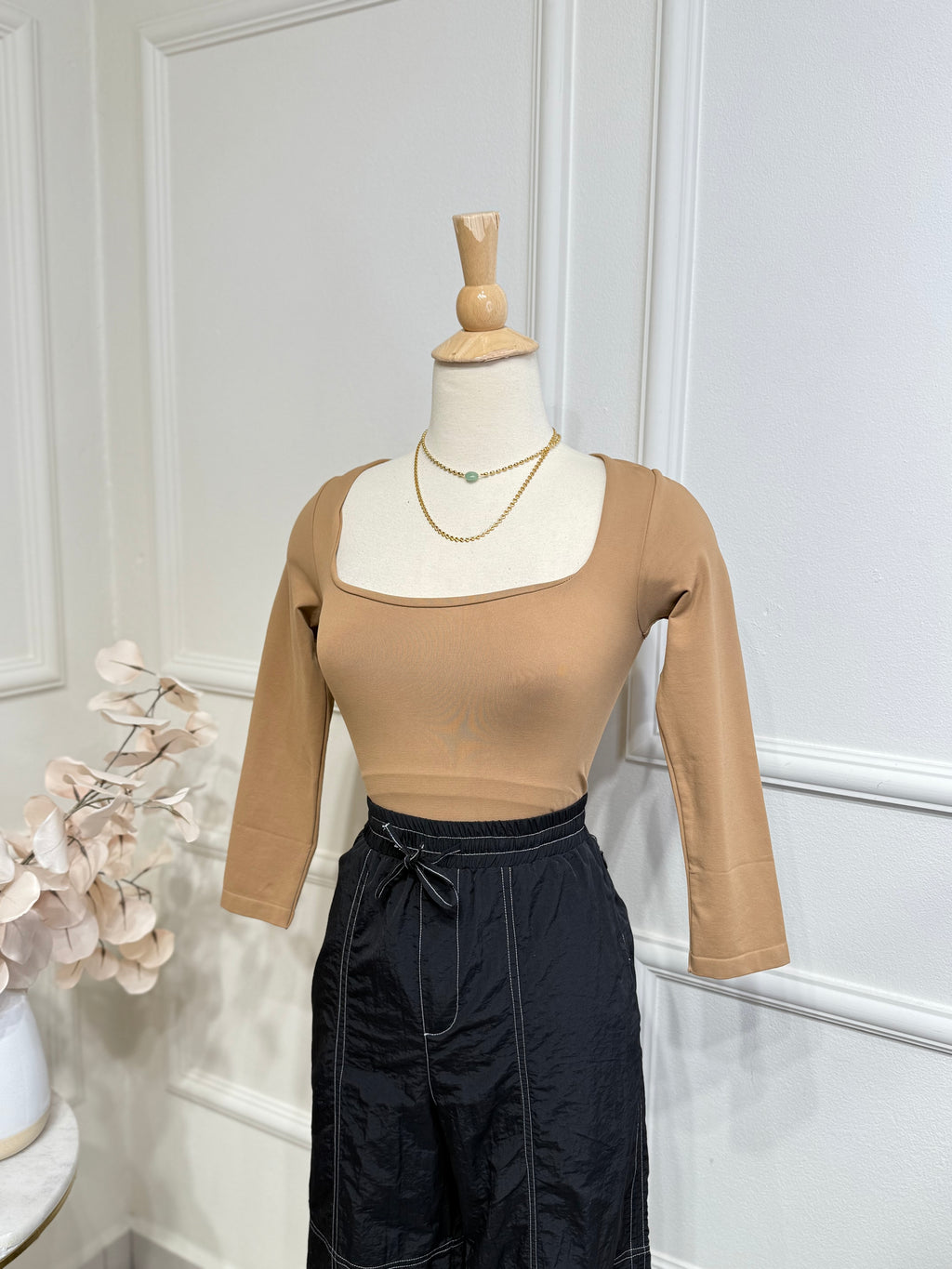 Camel basic top