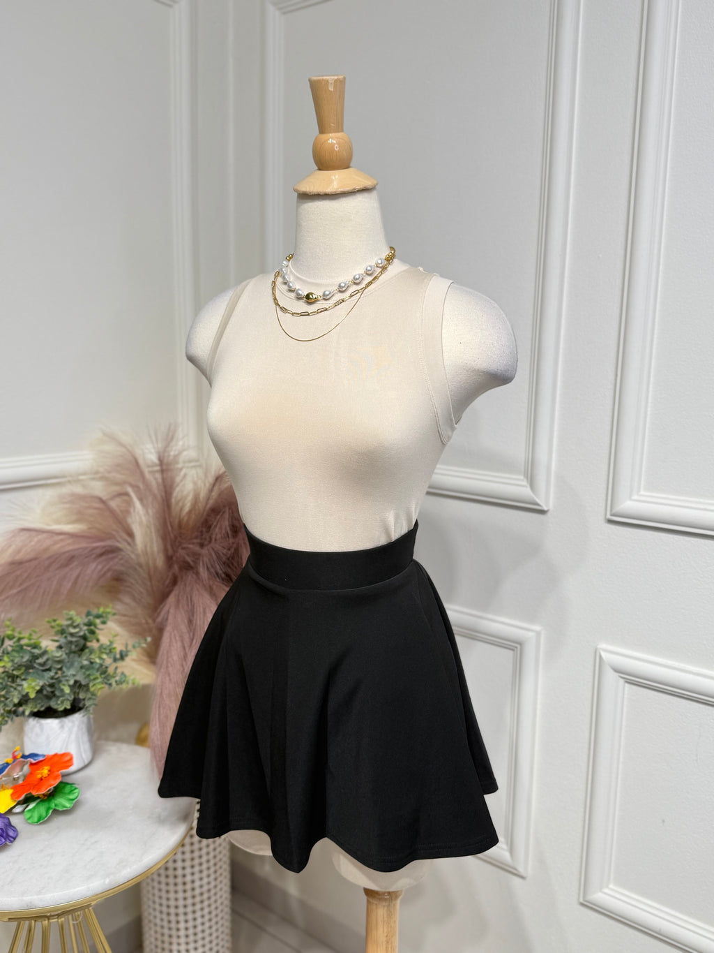 Black skort