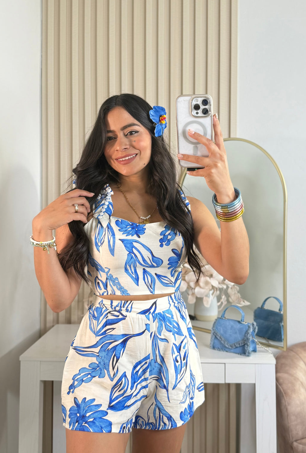 Blue tropi set