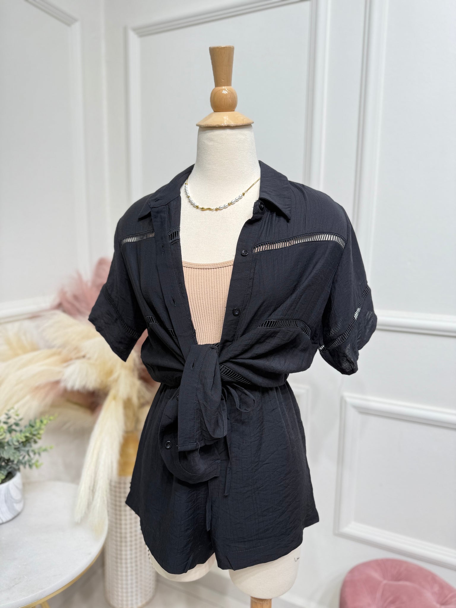 Black set