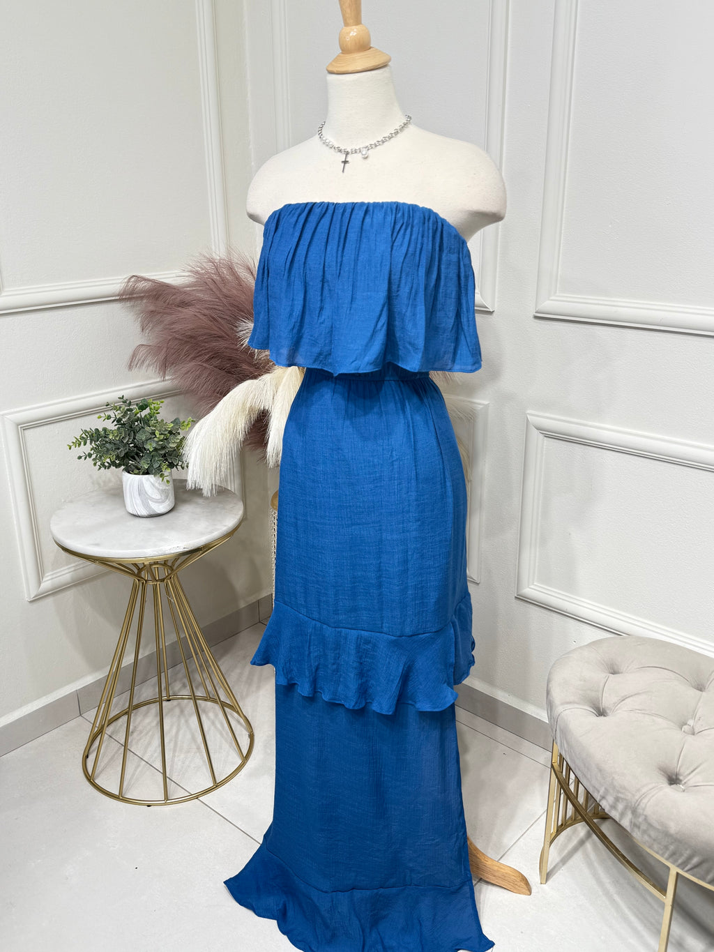 Blue dress