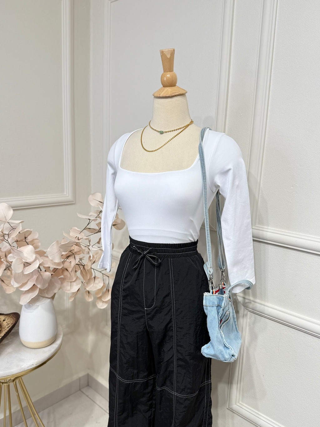 White basic top