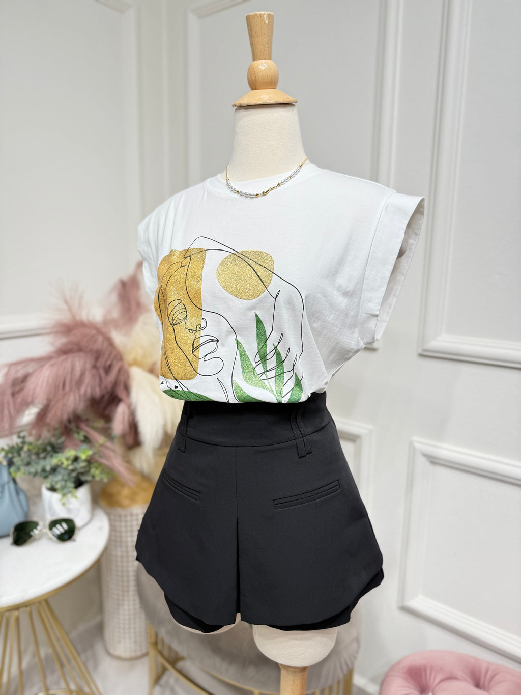 Abstract blouse
